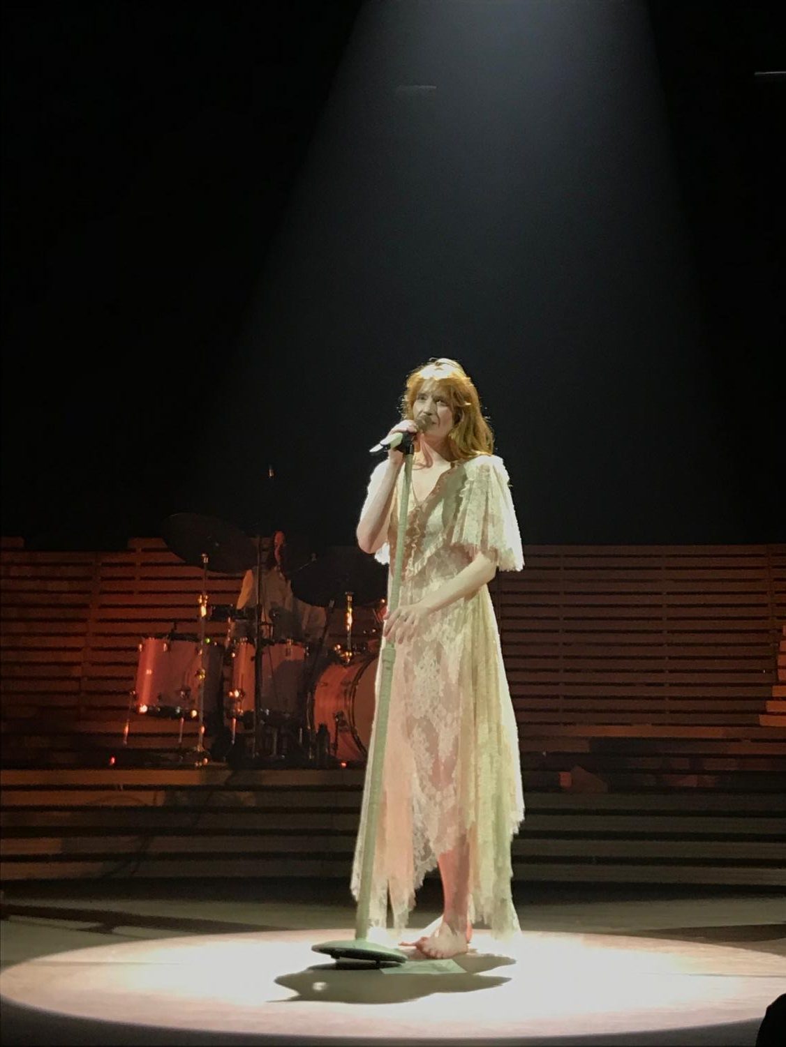 “Hold On to Each Other”: The Power of Florence Welch in a Time of Turmoil