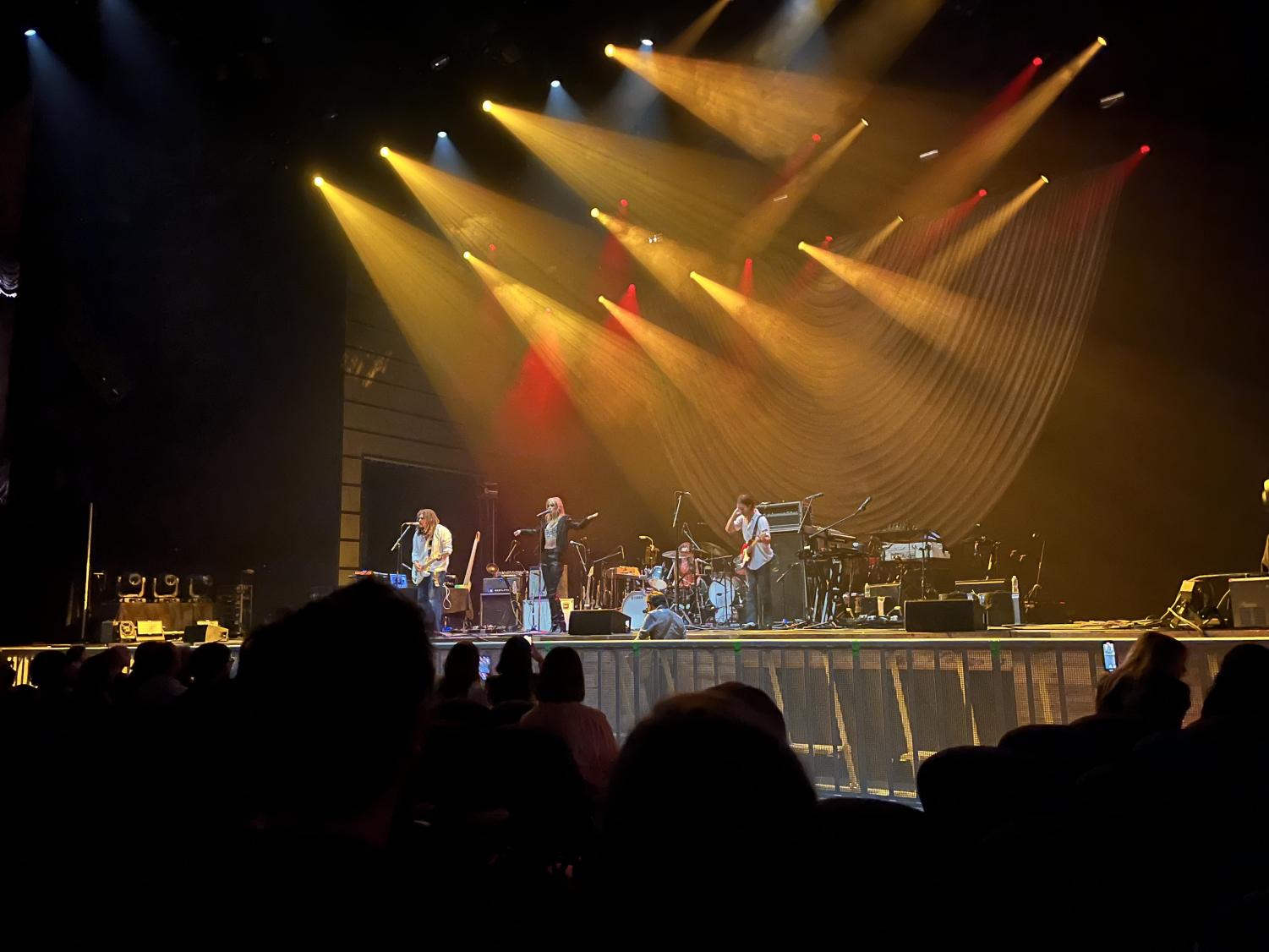 Suki Waterhouse and Father John Misty: Concert Review