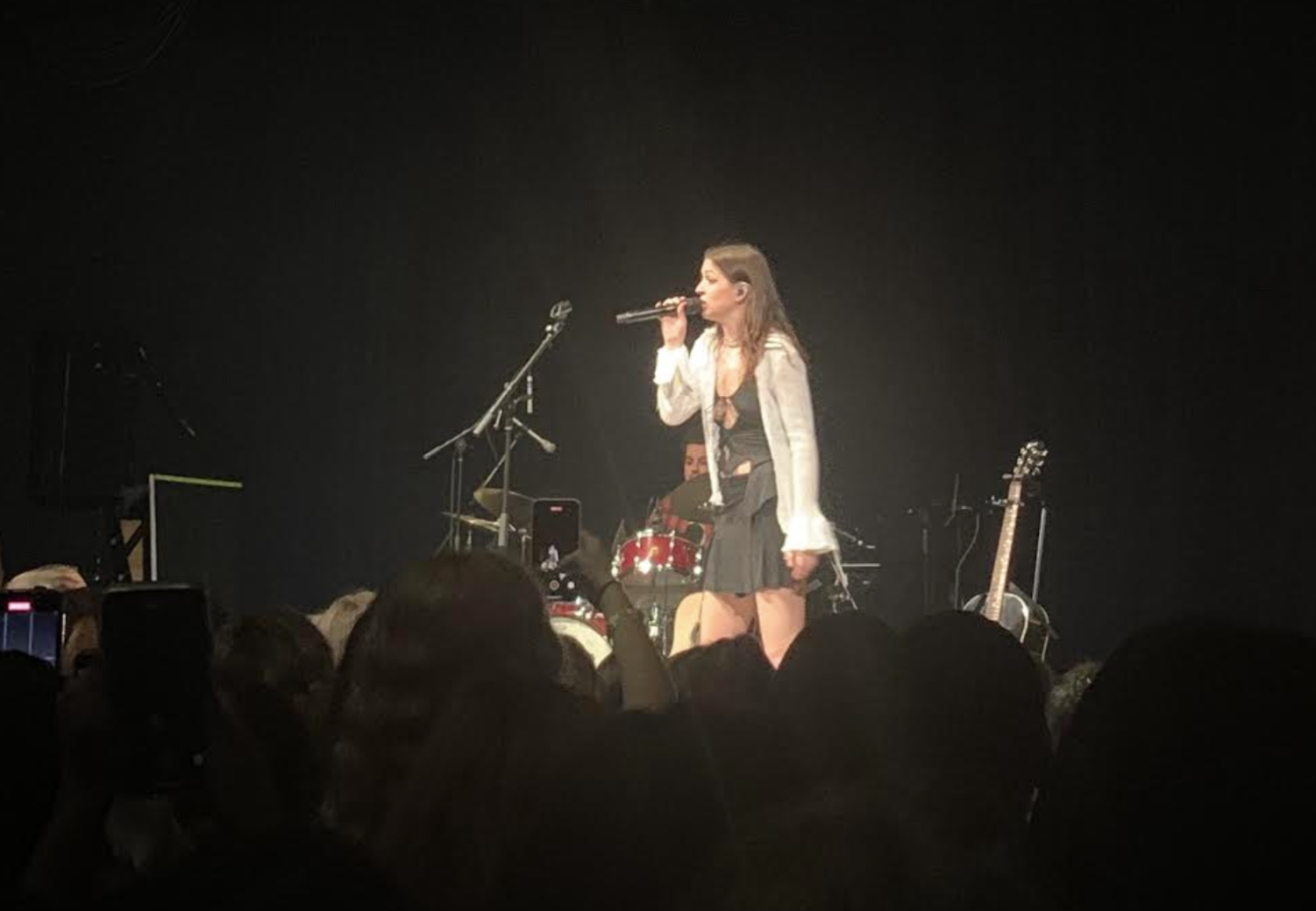 Lizzy McAlpine’s five seconds flat: Concert Review