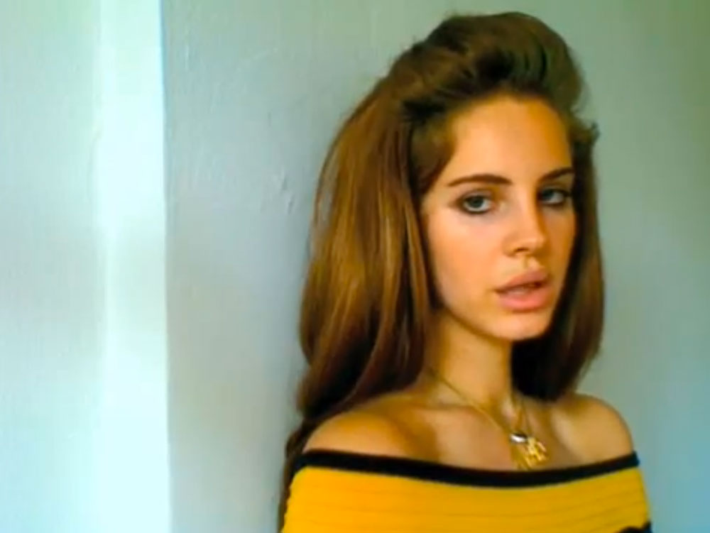 Lana Del Rey in the music video for her debut single, Video Games. Photo credits: https://www.imdb.com/title/tt7078482/