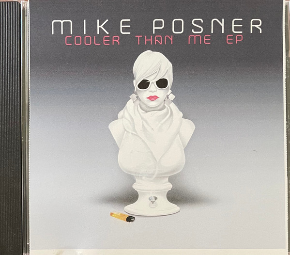 A CD of Mike Posners Cooler Than Me EP. Photo credits: https://www.discogs.com/release/18687901-Mike-Posner-Cooler-Than-Me-EP/image/SW1hZ2U6NTk3MzA2Nzk=