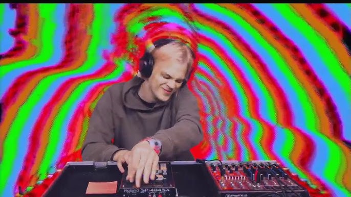 George Clanton, a modern electronic musician, in an interview with BRIC TV. Photo credits: https://www.youtube.com/watch?app=desktop&v=pYLZlnfqvdc